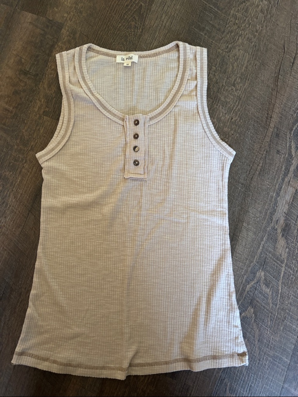 LA MIEL Ribbed Henley Tank Top - Light Beige